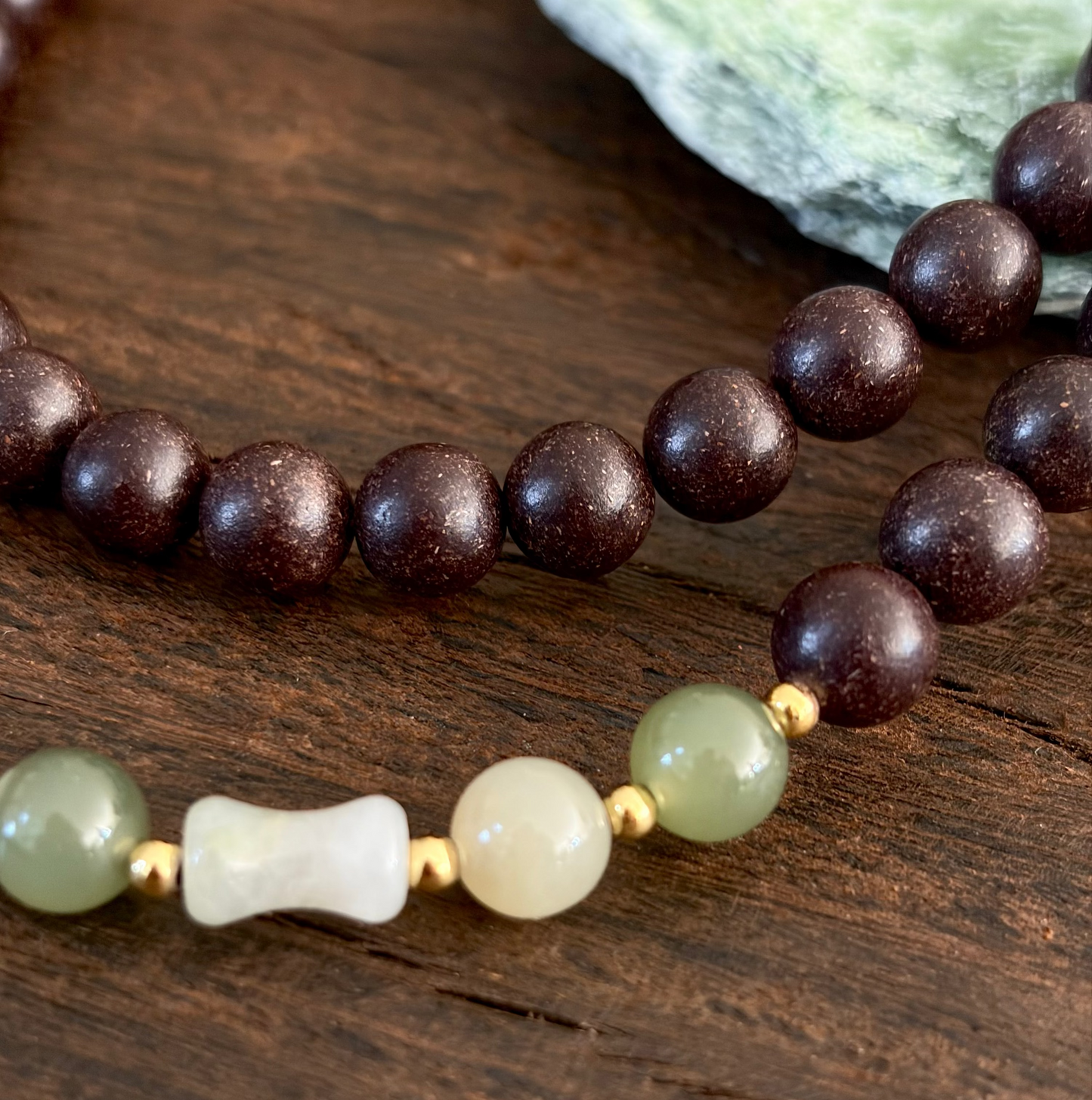 Collier & bracelet 3 ou 4 tours aux Herbes Médicinales « Souffle Pourpre » 紫气东来